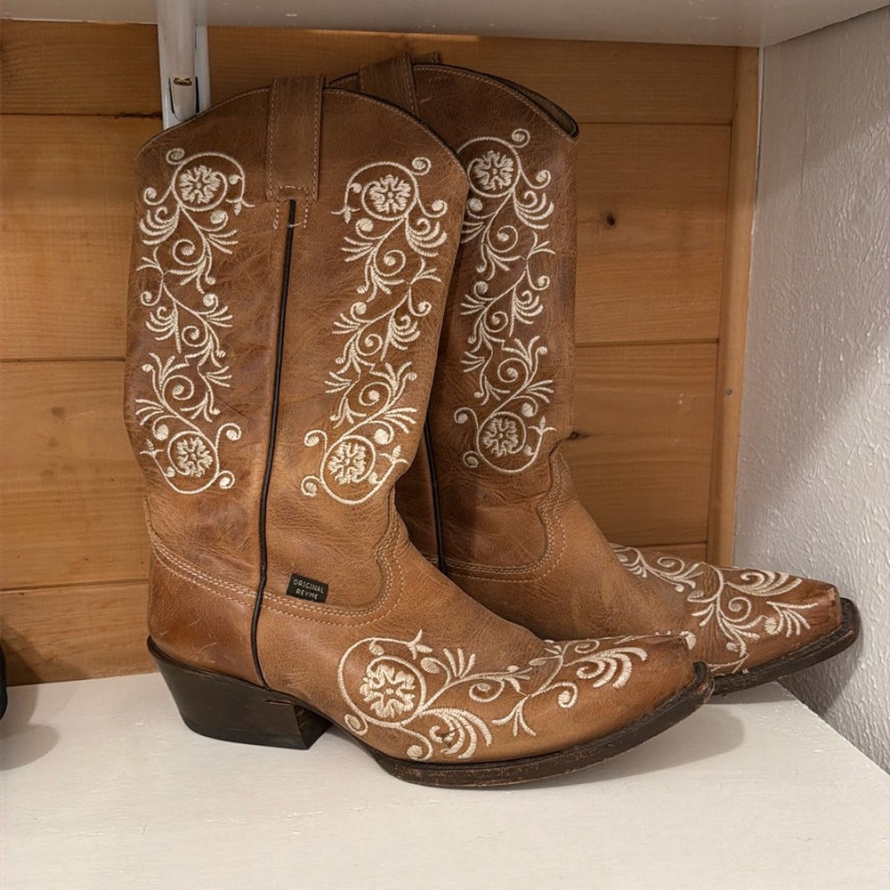 Reyme Women’s Cowgirl Boots